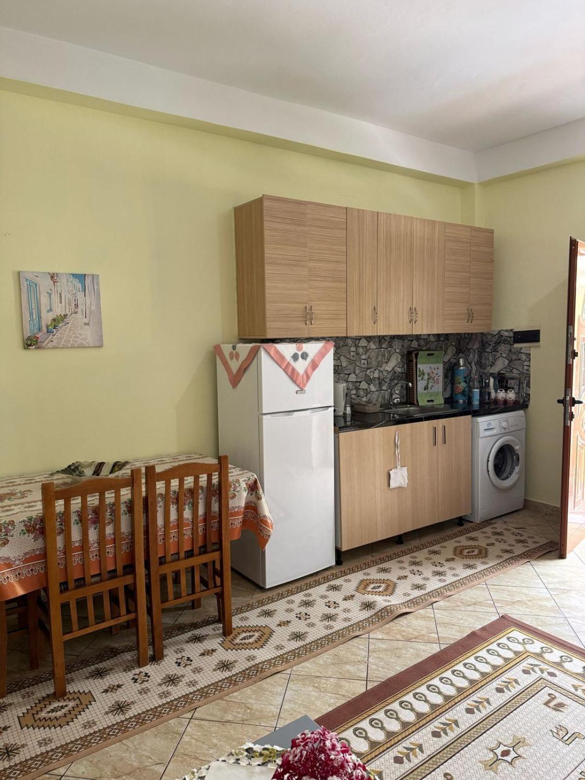 Mesaiz 2 Apartment *